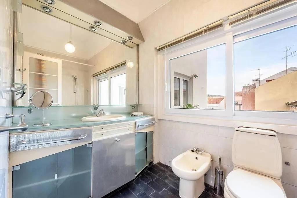 Myplacelisbon - Cassiano Large Apartment Португалия