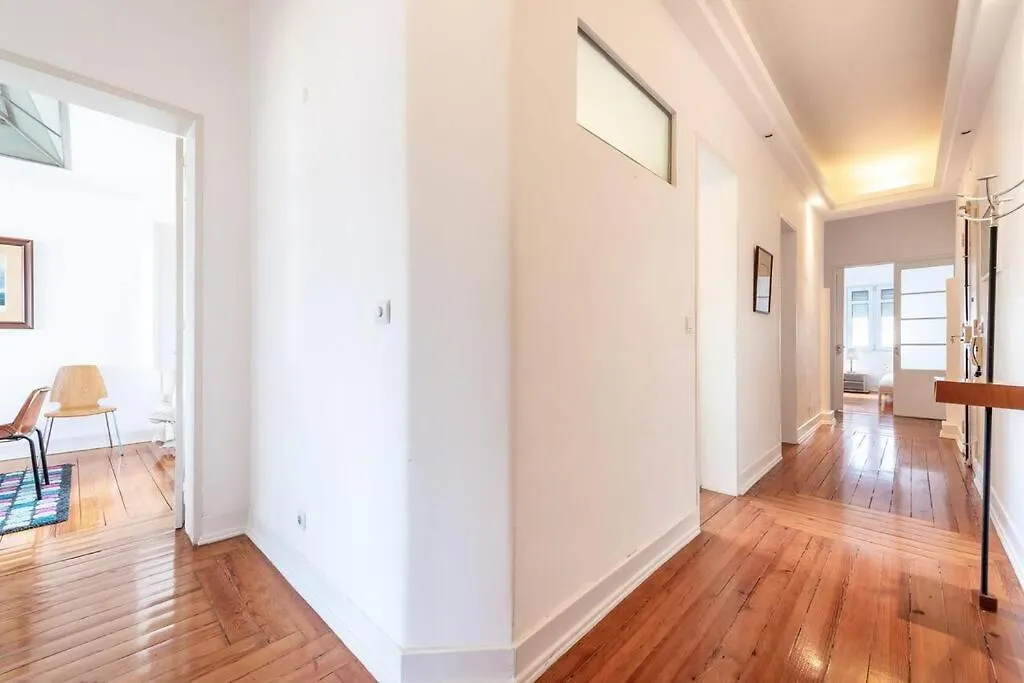 Myplacelisbon - Cassiano Large Apartment